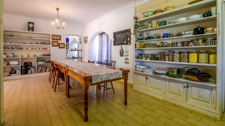 A review on Bodytalk with Chris Lowe