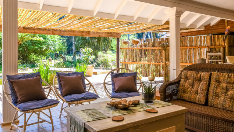 A review on Chirology with Dawn Cameron