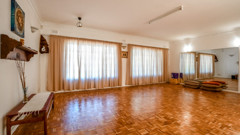 A review of a Ka Huna healing session with Celeste Du Toit