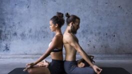 couple-yoga-cy-1-1280x720