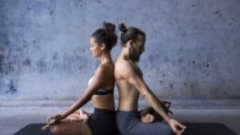 couple-yoga-cy-1-1280x720-1