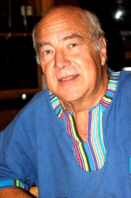 1015259_560204670685370_581887623_o