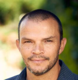 Warren Flood - Profile Pic