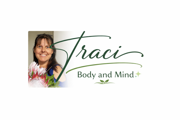 traci-signature-and-image